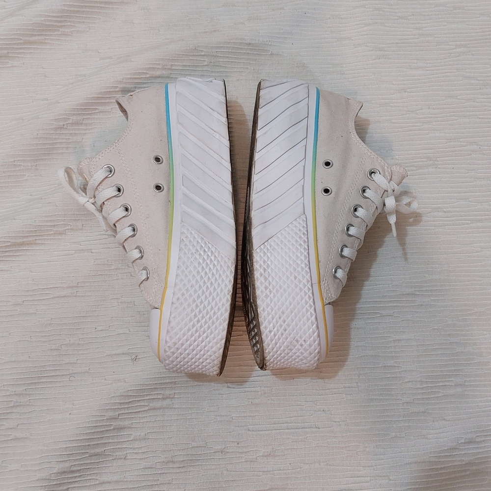 Converse Lift 2× 0x Platform Sneakers White with Pastel Trim - Picture 8 of 9